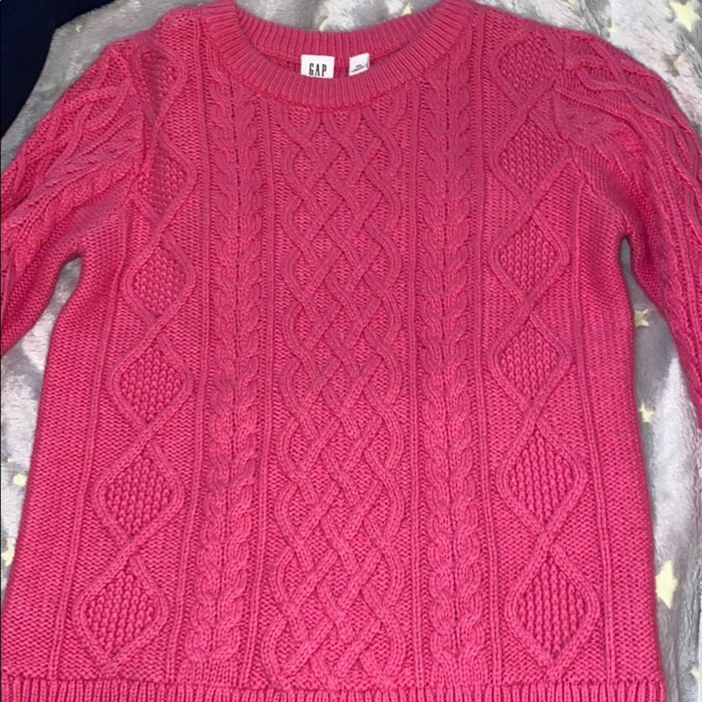 Gap kids cable knit sweater.